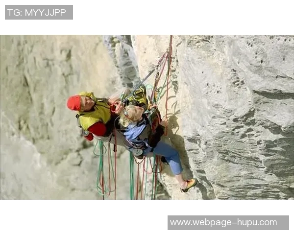 北京攀岩队在极限运动会中的速度表现分析与点评