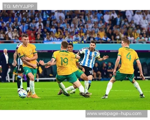 圣塔菲联与河床的激烈对决揭示阿根廷足球的魅力与竞争力 圣塔菲联与河床的激烈对决揭示阿根廷足球的魅力与竞争力